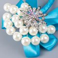 thumbnail image 2 of Artificiales Boutonniere Novios Ramilletes De Flores Nupciales Suministros Macarena Ramillete de ramo de novia, 2 of 8