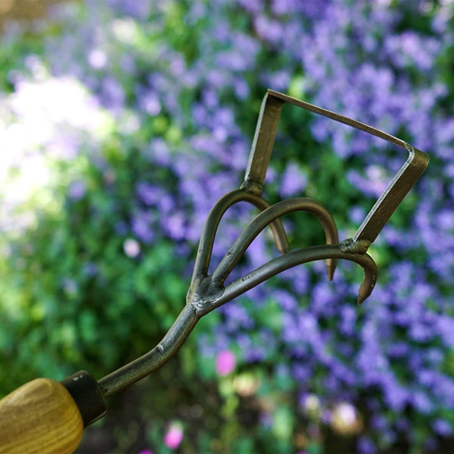 DeWit Drop Grip Culti-Weeder, Boron Steel and Ash Wood Handle, 24 inches long