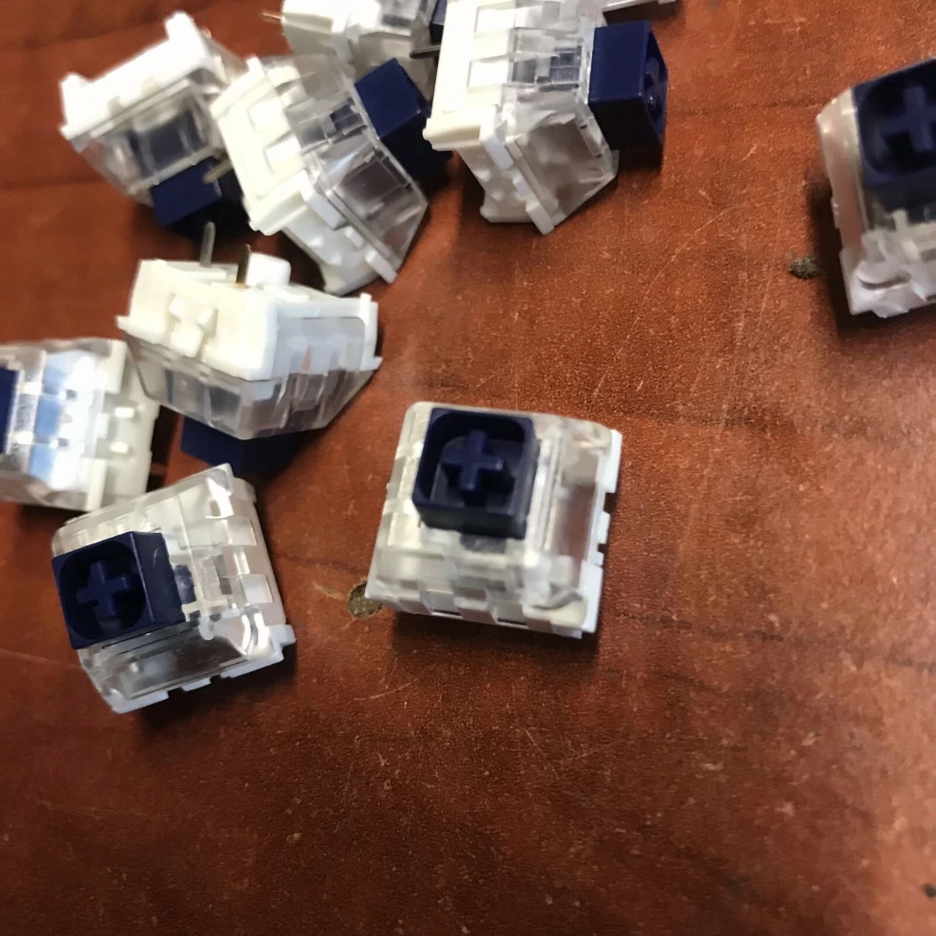 BUTTERFLY- 10X Kailh Box Switch Navy Rgb Smd For Mechanical Gaming Keyboard 2 Pin Switch