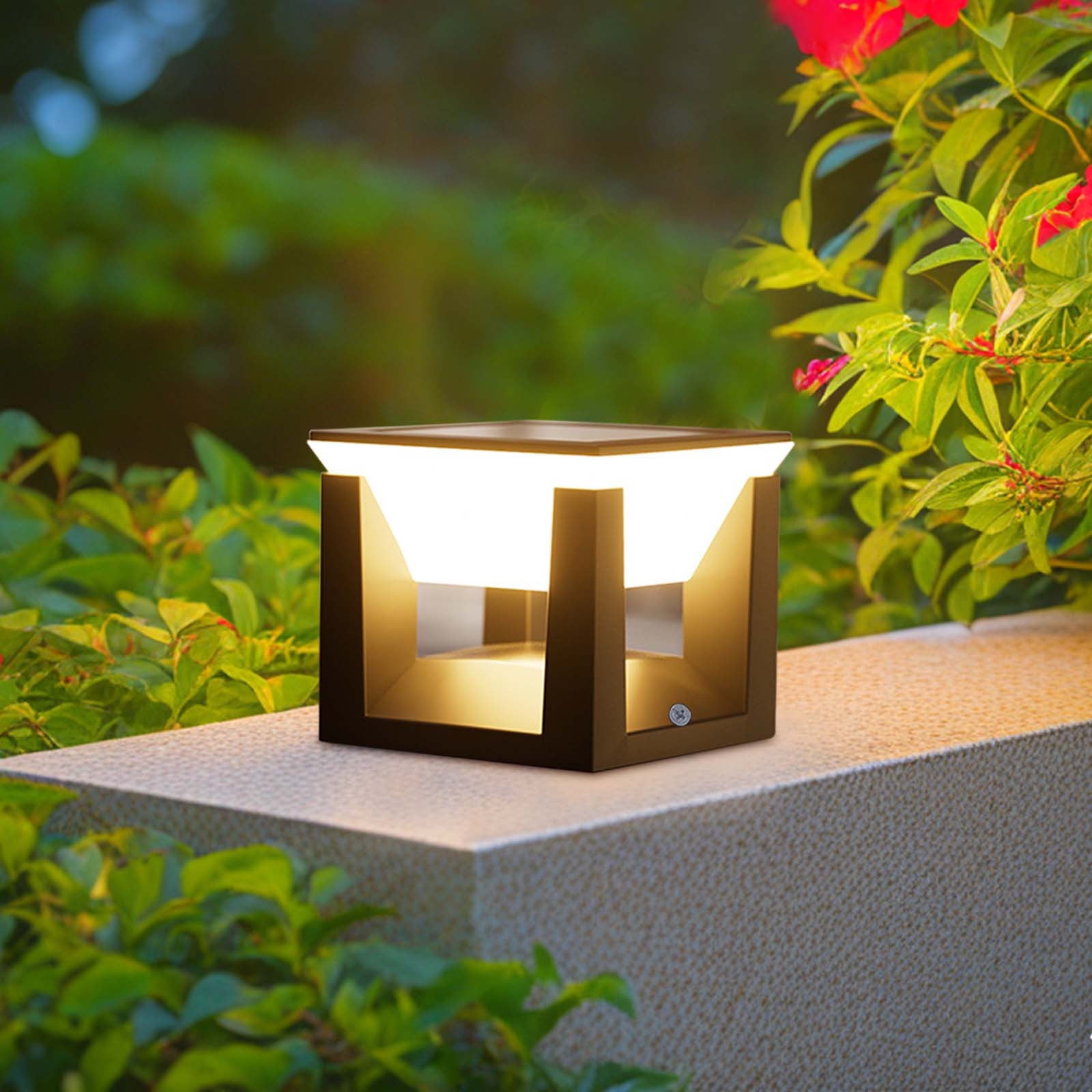 Arestory Outdoor Solar Post Light, Solar Pillar Lights Modern LED Fence Deck Cap Lamp IP65 Waterproof Lantern 3000K Luxury Landscape Column Lighting for Flat Surface Patio Yard Garden Decoration