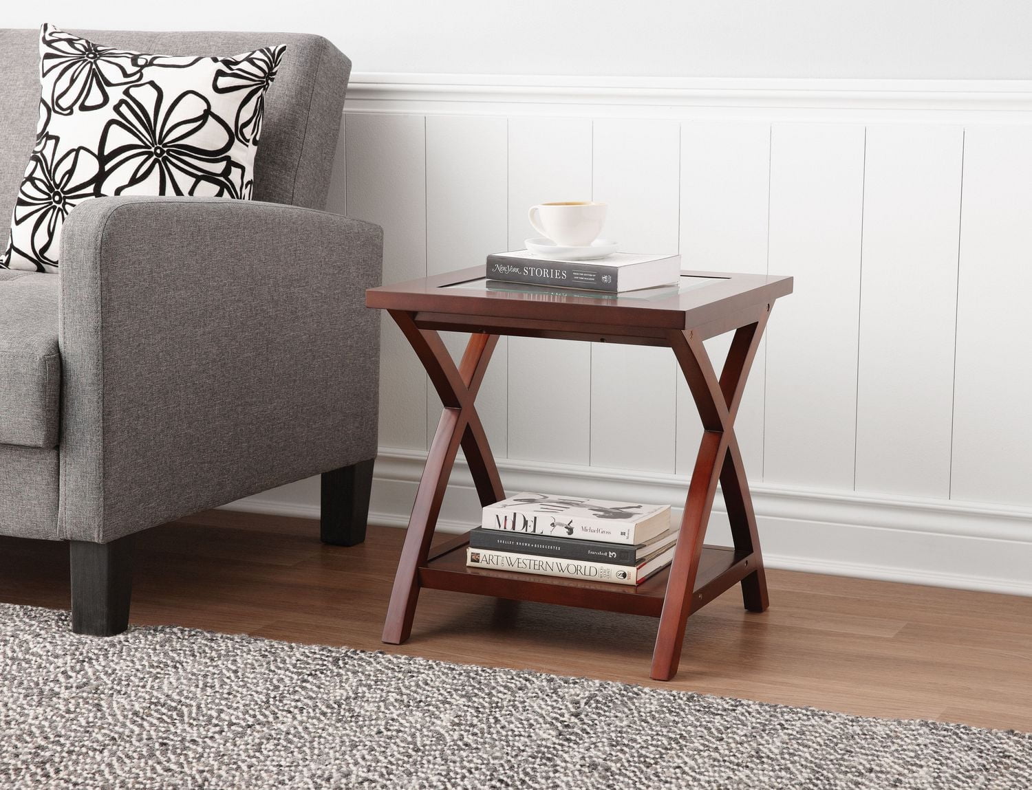 HomeTrends Glass Top End Table