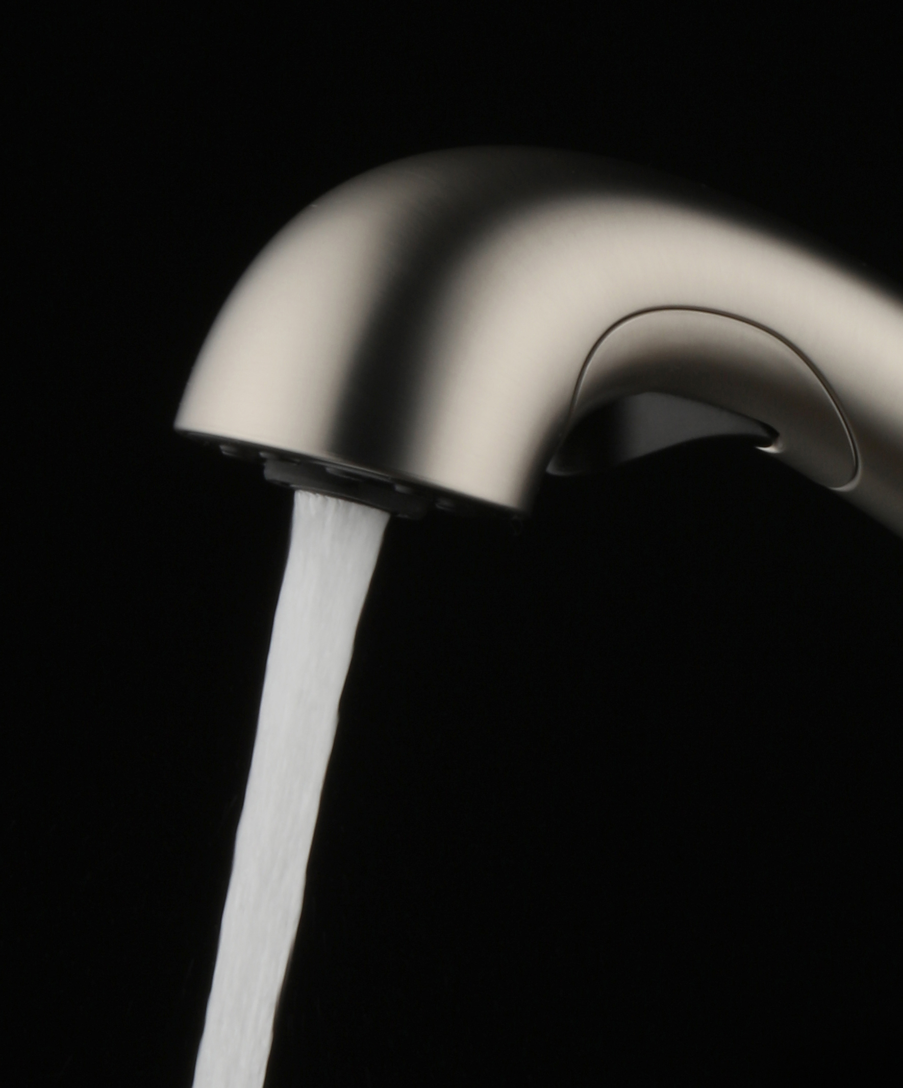 Mainstays Pull Out Kitchen Faucet in Satin Nickel