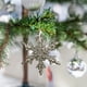 thumbnail image 5 of Colgante de Copo de Nieve con Purpurina Navideña Adornos Navideños Decora El Árbol de Navidad Añade Un Ambiente Festivo, 5 of 6