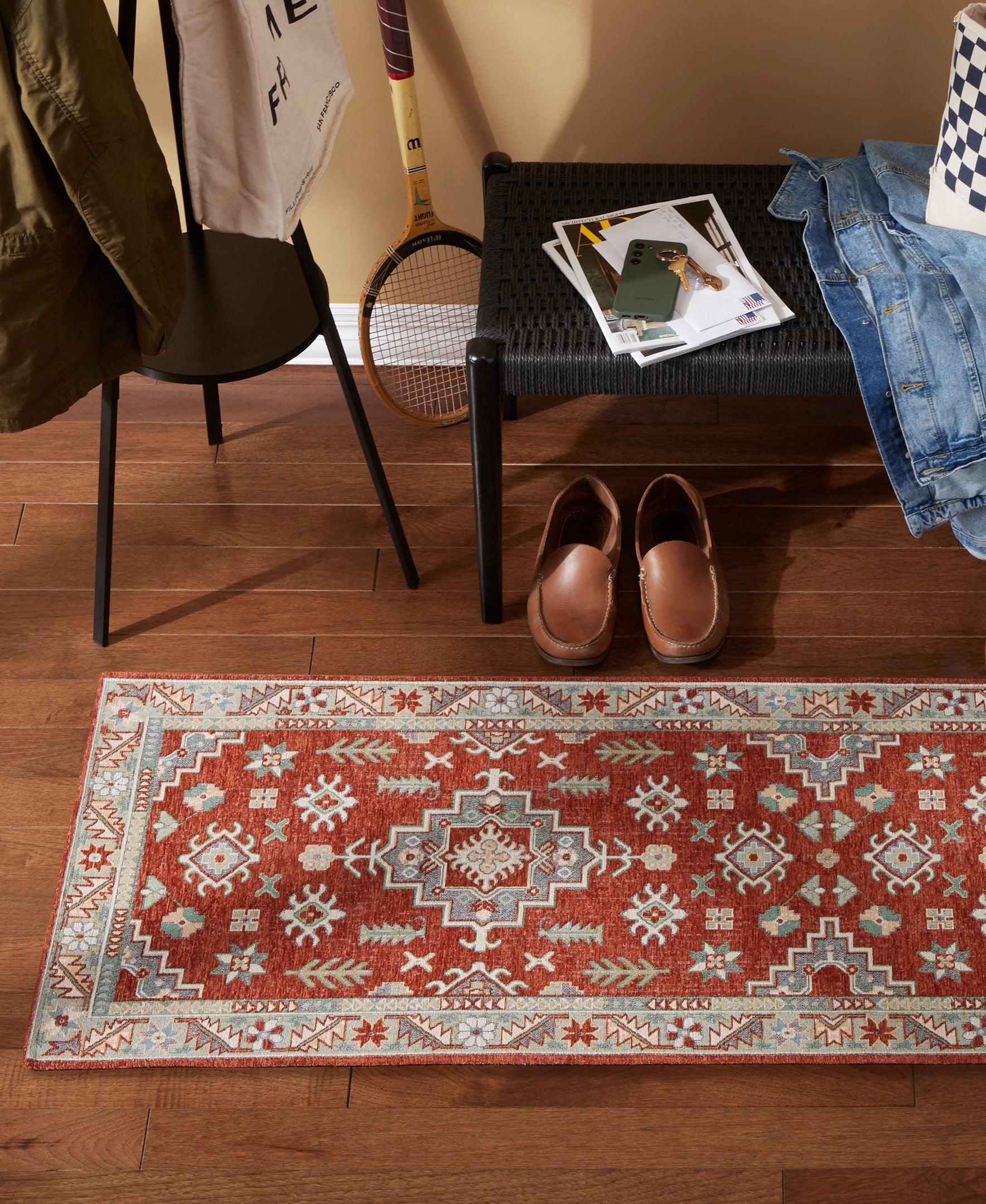 TOWN & COUNTRY LUXE Livie Forever Vintage Everwash® Washable Multi-Use Decorative Rug with Non-Slip Backing, Rust/Ivory, 24"x72"