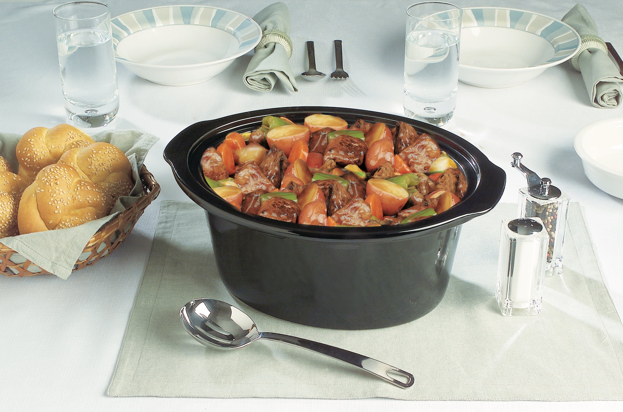 Crock-Pot 8-Quart Stainless Steel Round Slow Cooker in the Slow