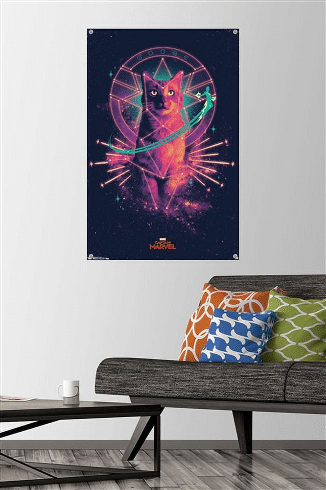 Marvel Cinematic Universe - Captain Marvel - Goose Wall Poster with Push Pins, 22.375" x 34"