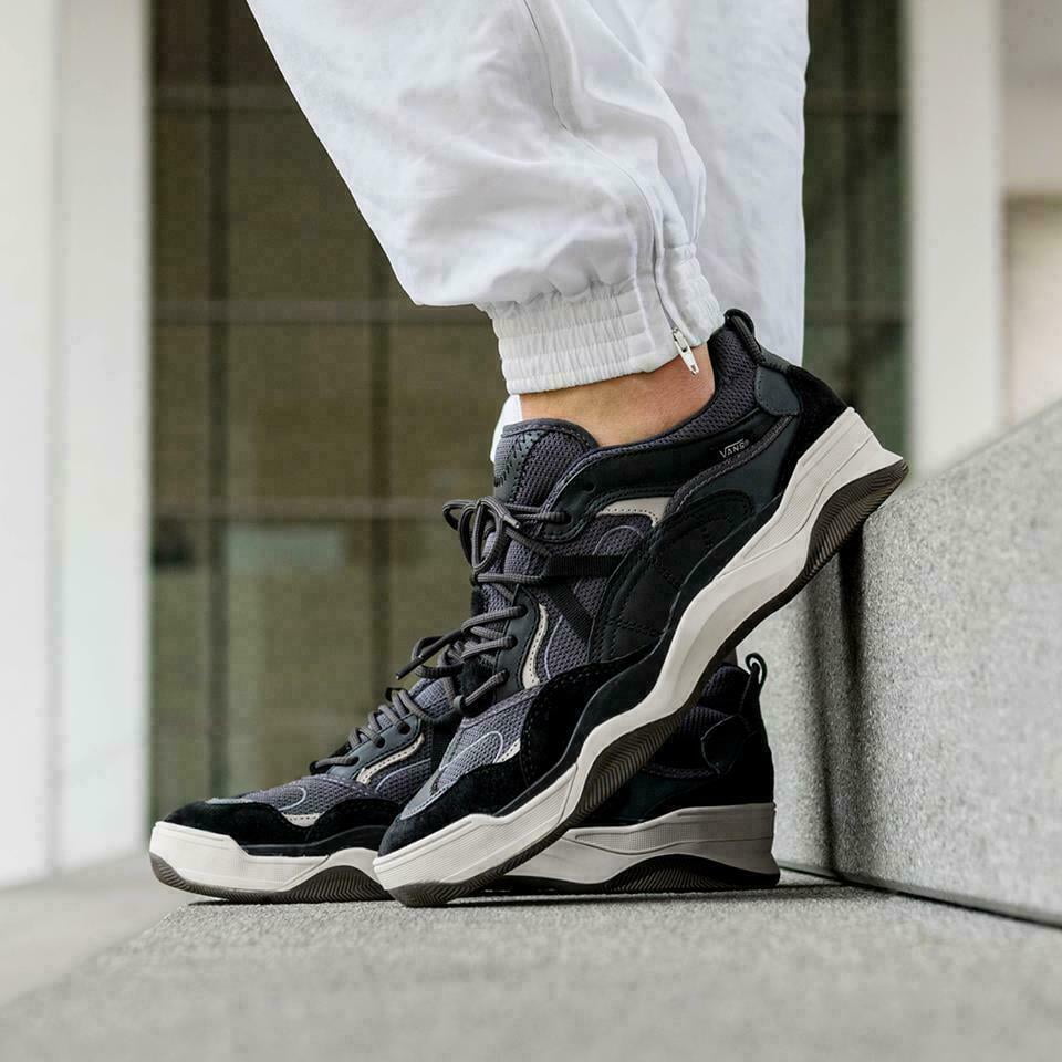vans staple varix wc
