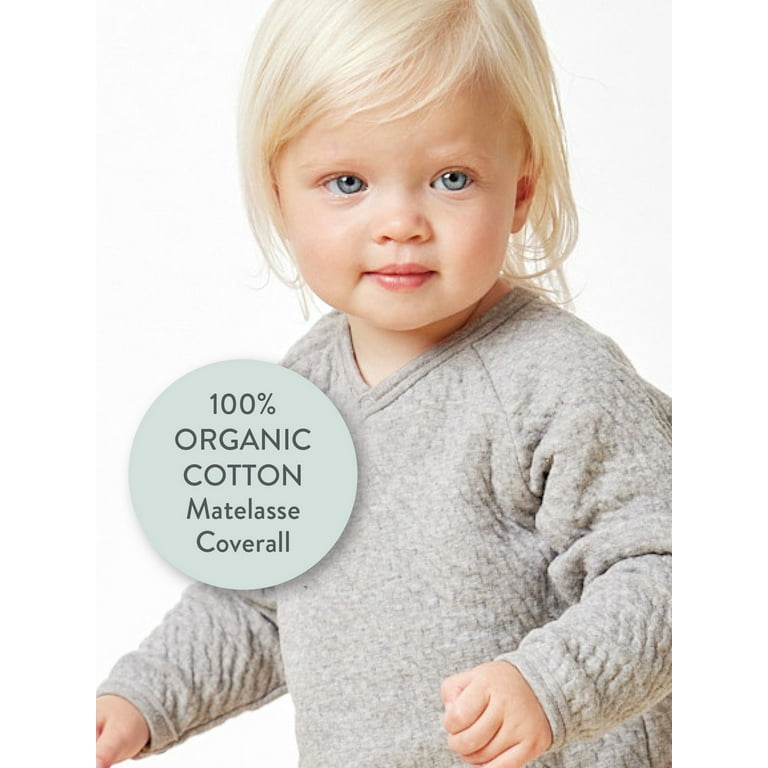 Infant clothing maker recalls garments with snaps and prongs that