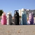 thumbnail image 5 of Botella Deportiva Motivacional de Plástico 2L Color Negro con Funda de Neopreno y Correa B Life, 5 of 5