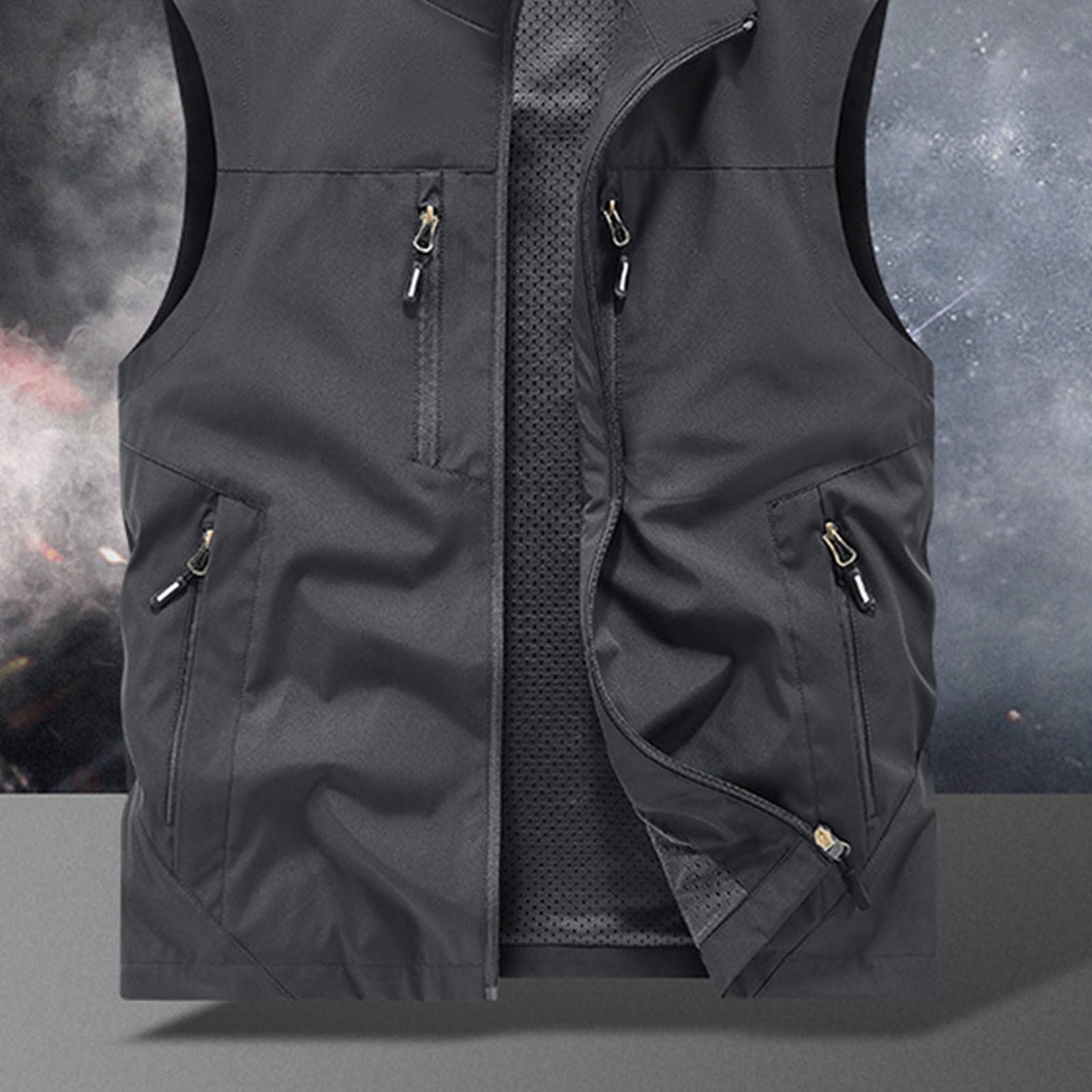 Arnsht Men's Summer Plus Size Lightweight Golf Vest Outerwear with Pockets Softshell Sleeveless Vest for Running Hiking Sports Gray XXL