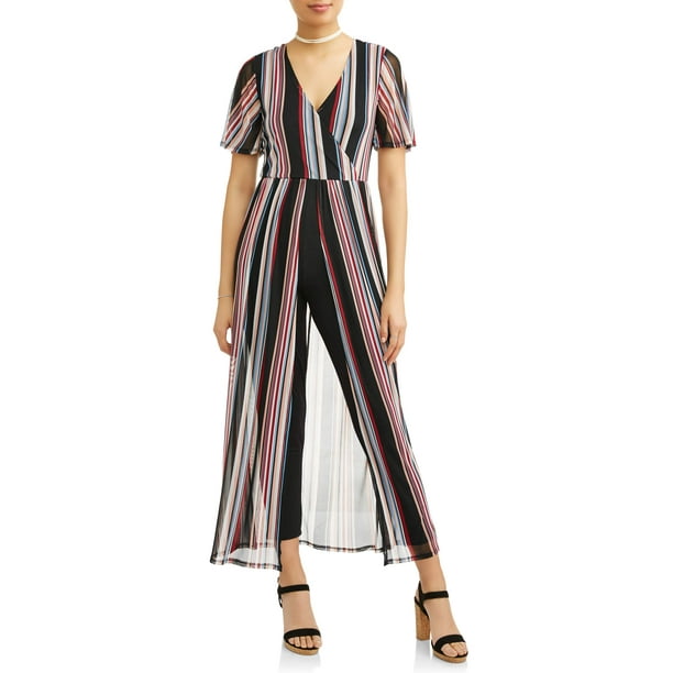 No Boundaries Juniors' flutter sleeve wrap walk through dress