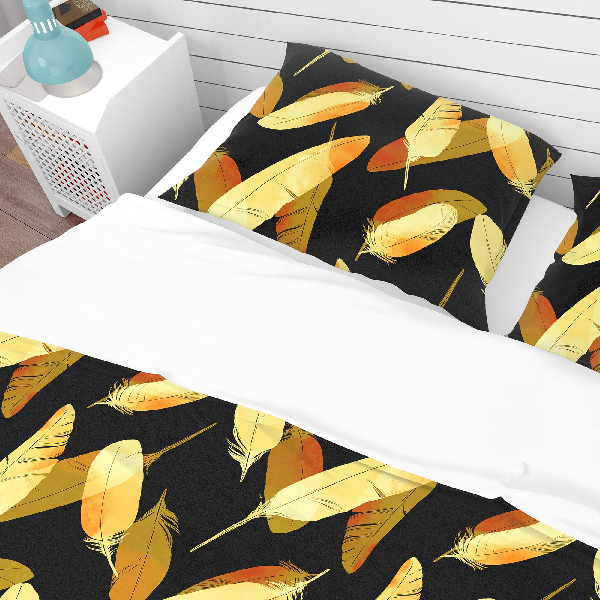 Designart 'Bird Feathers Pattern' Southwestern Duvet Cover Set