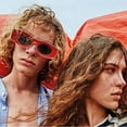 thumbnail image 5 of Lunettes à Moins de 10 $ Rouges Rectangulaires Rétro Lunettes de Soleil Femmes Hommes Polygonales Étroites Mode Mignonnes Lunettes, 5 of 5