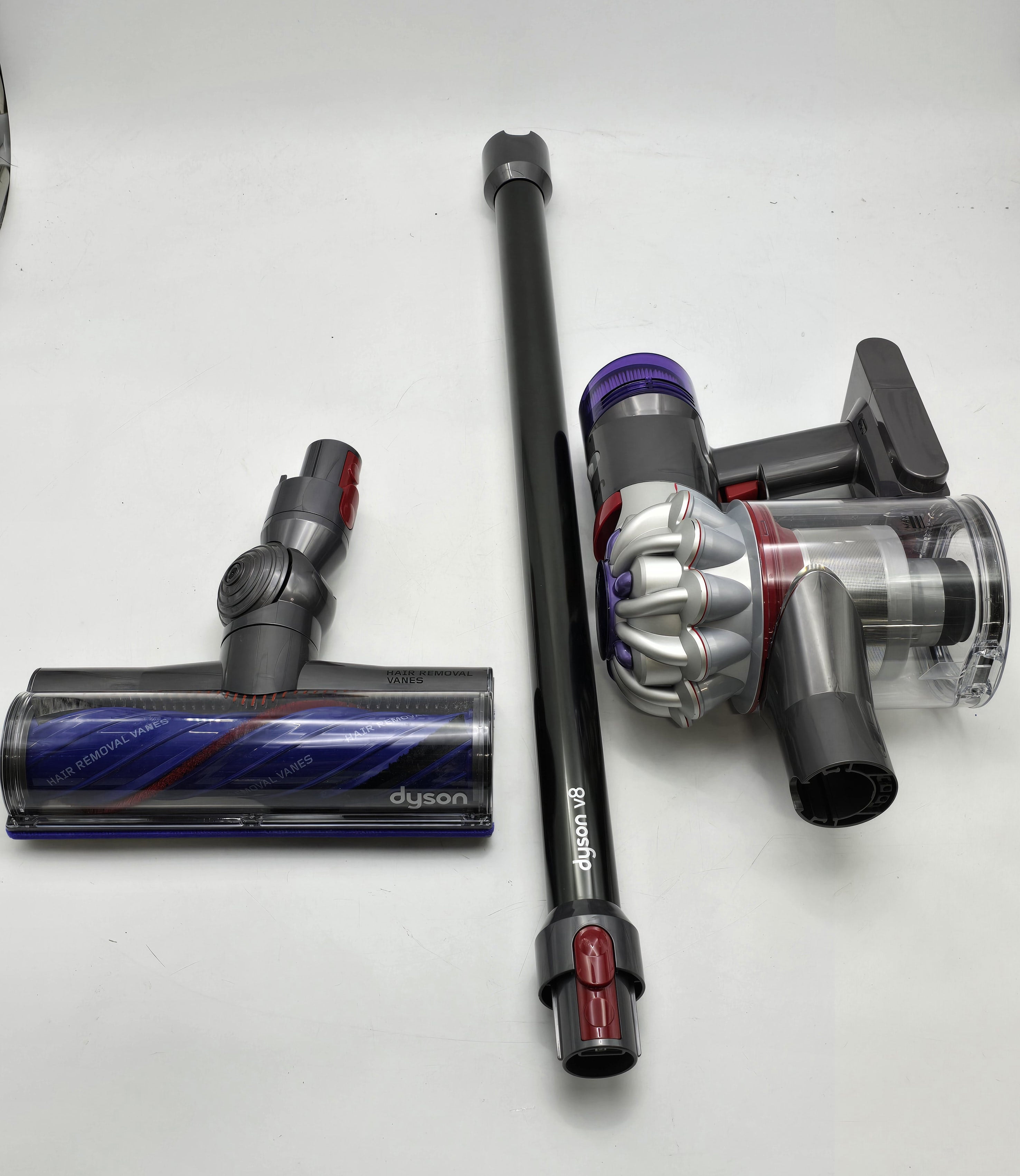 Open Box Dyson V8 Absolute Cordless Vacuum Up to 40 Min