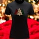 thumbnail image 3 of Playera Blusa Con estampado de Pinos De Navidad Merry Christmas Color Negro Talla Chica Marca Emil SaEs, 3 of 4