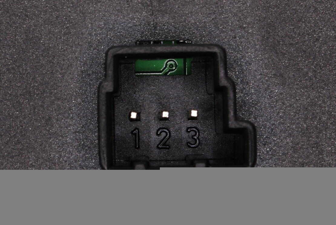 VEMO V30-73-0200 Door Window Switch