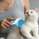 thumbnail image 5 of Cepillo de baño de silicona para mascotas | Cepillo de masaje para perros, peine suave para el cuidado de mascotas, estropajo multifuncional para bañar, lavar y masajear perros y gatos en casa o, 5 of 5