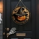 thumbnail image 5 of Decoraciones Colgantes de Madera para Halloween con Números de Casa | Letreros Circulares de Calabaza | Decoración de Halloween para Interiores y Exteriores - 1 Pieza, 5 of 7