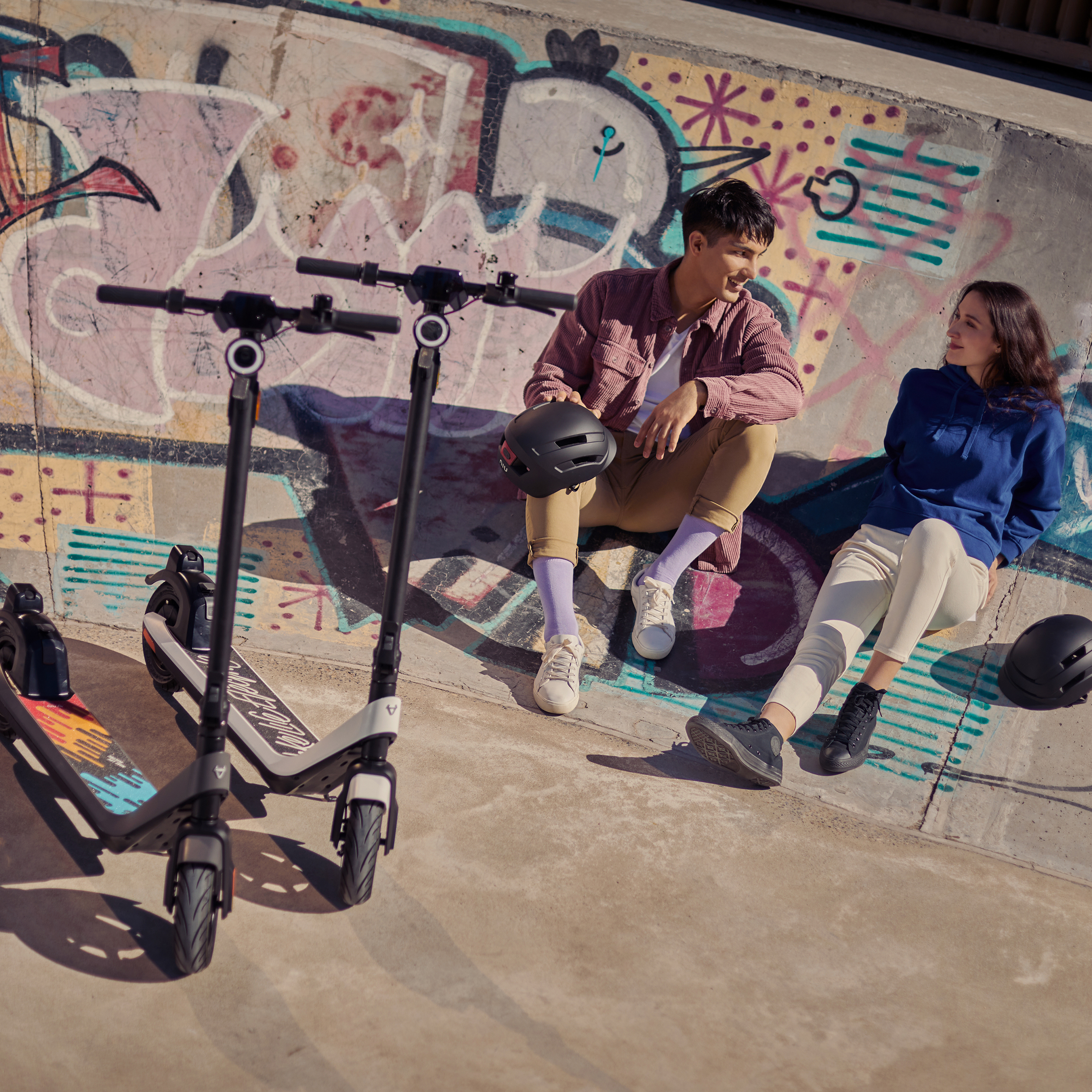NIU KQi2 Pro Electric Scooter 300W Power 25 Miles Long Range Max Speed 17.4MPH Portable Foldable Commuting