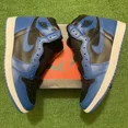 thumbnail image 3 of Jo r-dan 1 Retro High OG Dark Marina Blue (2022) Men's Size 12?555088-404, 3 of 5