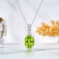 thumbnail image 2 of Collar con colgante de peridoto JeenMata de 1,25 quilates en oro blanco de 18 K sobre plata, 2 of 6