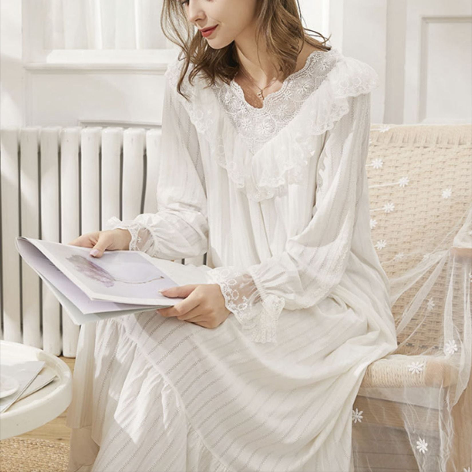 Defitshape Women's Victorian Nightgown Vintage Princess Lace Night Dress  Old Fashioned Frilly Layered Light Long Sleeve Baggy Cotton Night Shirt  White Large - Walmart.com