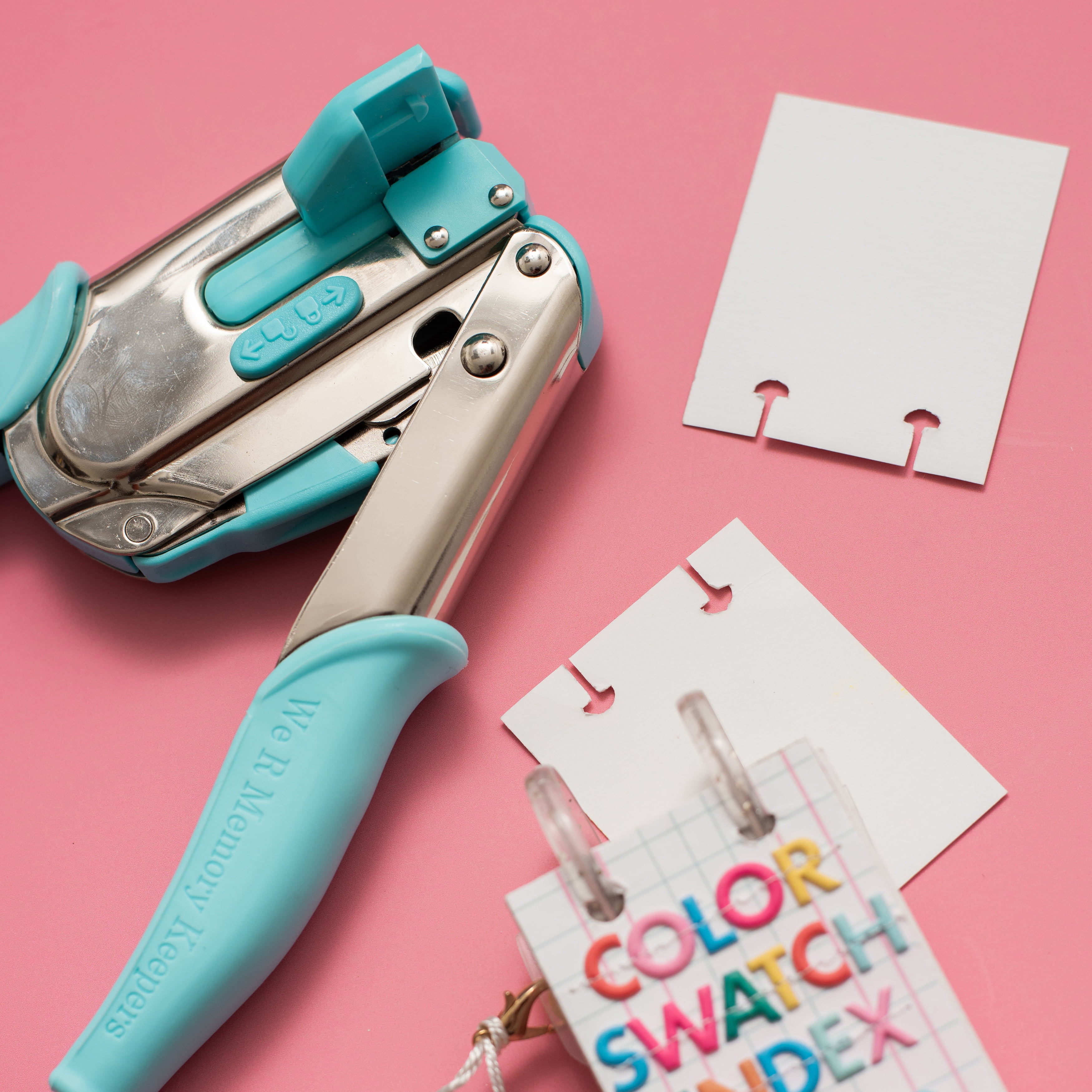 We R Memory Keepers® Crop-A-Dile Disc Power Punch™