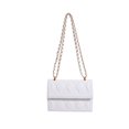 thumbnail image 3 of Bolso de hombro para mujer, versátil, de alta gama, con cadena, sencillo, con forma de cruz diagonal, en relieve, nuevo modelo, para mujer que viaja al trabajo, 3 of 5