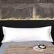 thumbnail image 4 of Funda de almohada larga de satén para dormir: funda impermeable con superficie suave y sedosa, capa a prueba de fugas para el descanso en el dormitorio y el hogar., 4 of 6