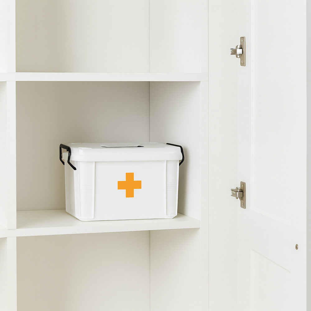 White Large Empty Medical Box for Home Emergency Supplies, Travel, Car, and Dorms – Compact First Aid Box with Handle, Detachable Tray and Locking Lid – Medical Organizer and First Aid Kit Storage