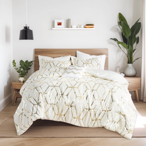 Comfort Spaces Twin/Twin XL Size Comforter Sets, 3-Piece Bedding Set for All Season, Ivory and Gold Comforter Bed Set for College Dorm, Geometric Metallic