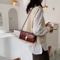 thumbnail image 4 of Bolsa de hombro con patrón de cocodrilo simplemonedero para axilas de PU sólido para mujer (rojo) Likrtyny Para Estrenar, 4 of 9