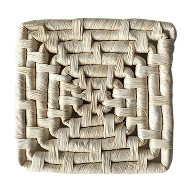 Corn Husk Coaster 15 cm Round Heat Resistant Woven Table Mat Beige Natural Rustic Style