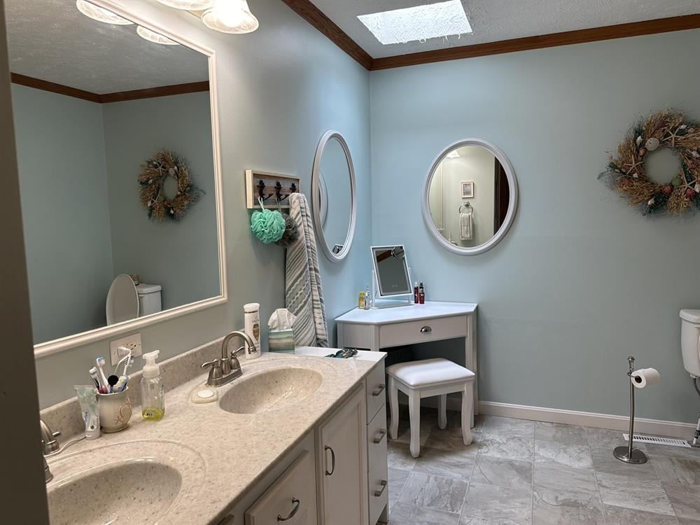 Demi Bonn Corner Wooden Piece Laptop Computer Desk, Small Home Office Desk Study Writing Table, Black