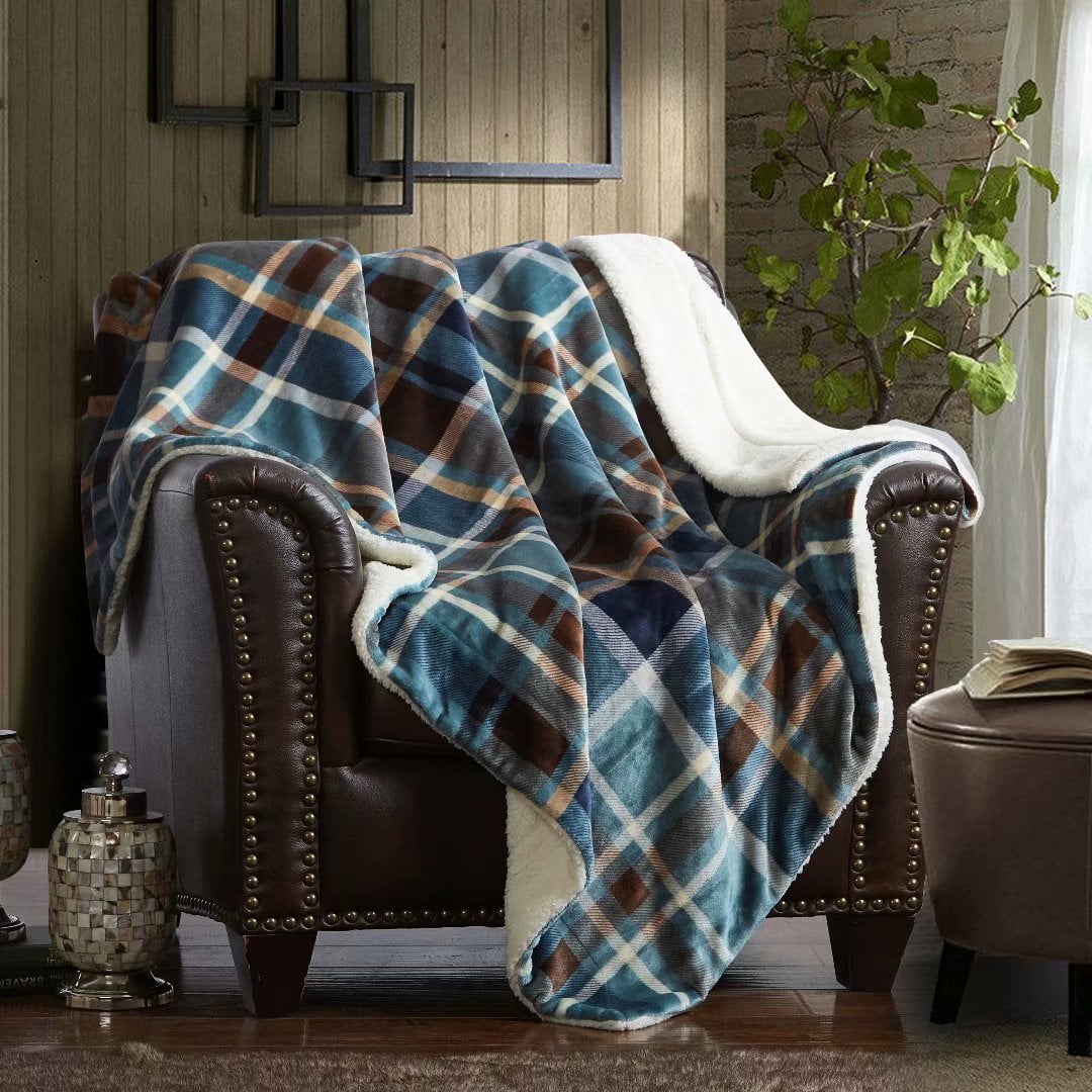 Merrylife Sherpa Throw Blanket Plush Fleece 60" x 70" Comfort Soft Home Decorative Couch