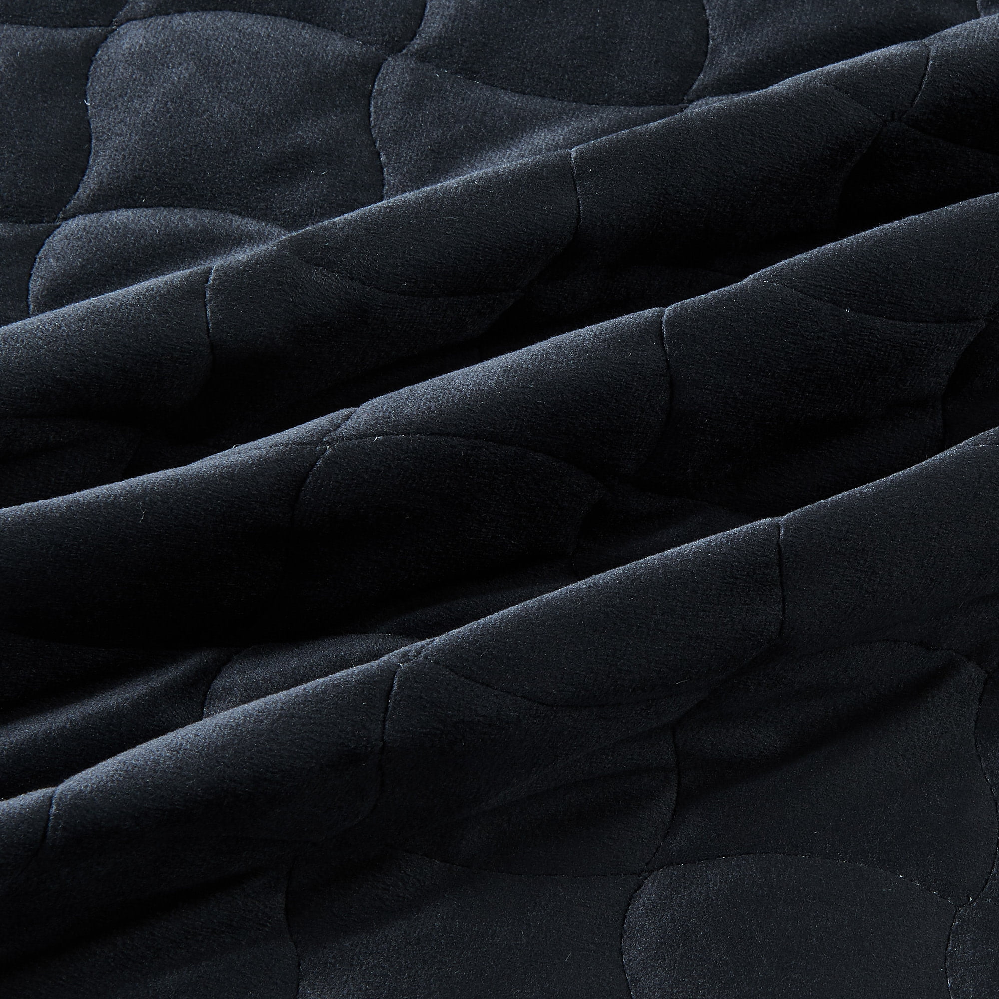 Dual-Sided Velvet Box-Stitched Heavyweight 2-Piece Twin Quilt Set, Black