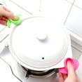 thumbnail image 3 of 3 Pcs Pinces à Main Protectrices Isolation Ensemble Doigt Four Micro Four Anti-Chaleur Dossier Privé Ensemble Doigt Gant en Silicone Outils de Cuisine (Couleurs Aléatoires), 3 of 5