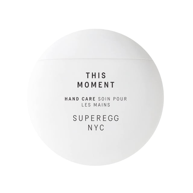 SUPEREGG This Moment Hand Care: Para manos suaves y sedosas. Cuidado de manos aromático natural con niacinamida y manteca de murumuru. 60 ML / 2 FLOZ