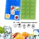 thumbnail image 2 of Juego de 15 moldes de silicona para cubitos de hielo con compartimentos. 2 moldes para cubitos de hielo (verde), 2 of 5