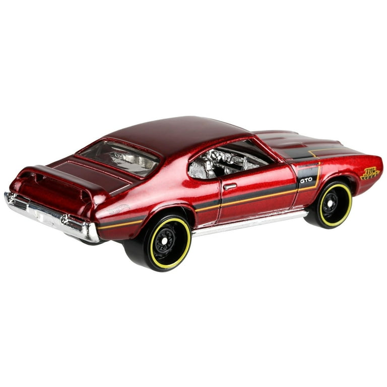 Hot Wheels 69 Pontiac GTO Detroit Muscle 1:64 Scale