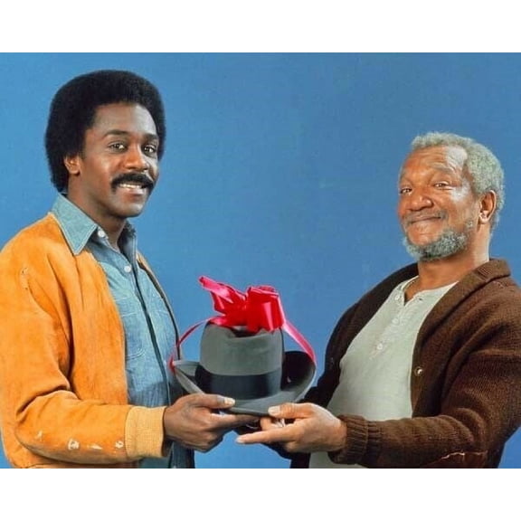 Sanford and Son redd Fox & Demond Wilson hold Fred's hat 8x10 inch photo