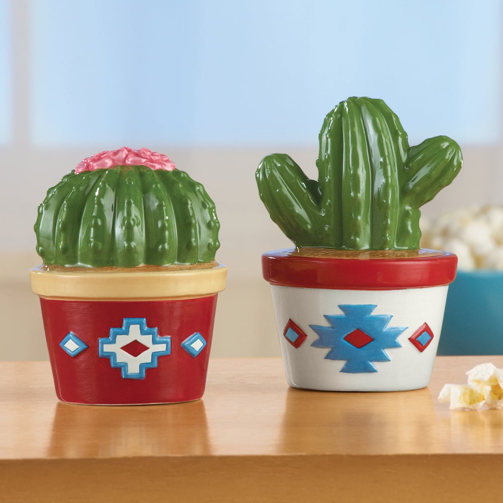 Cactus Southwest Kitchen Decorations Salt And Pepper Shaker Set