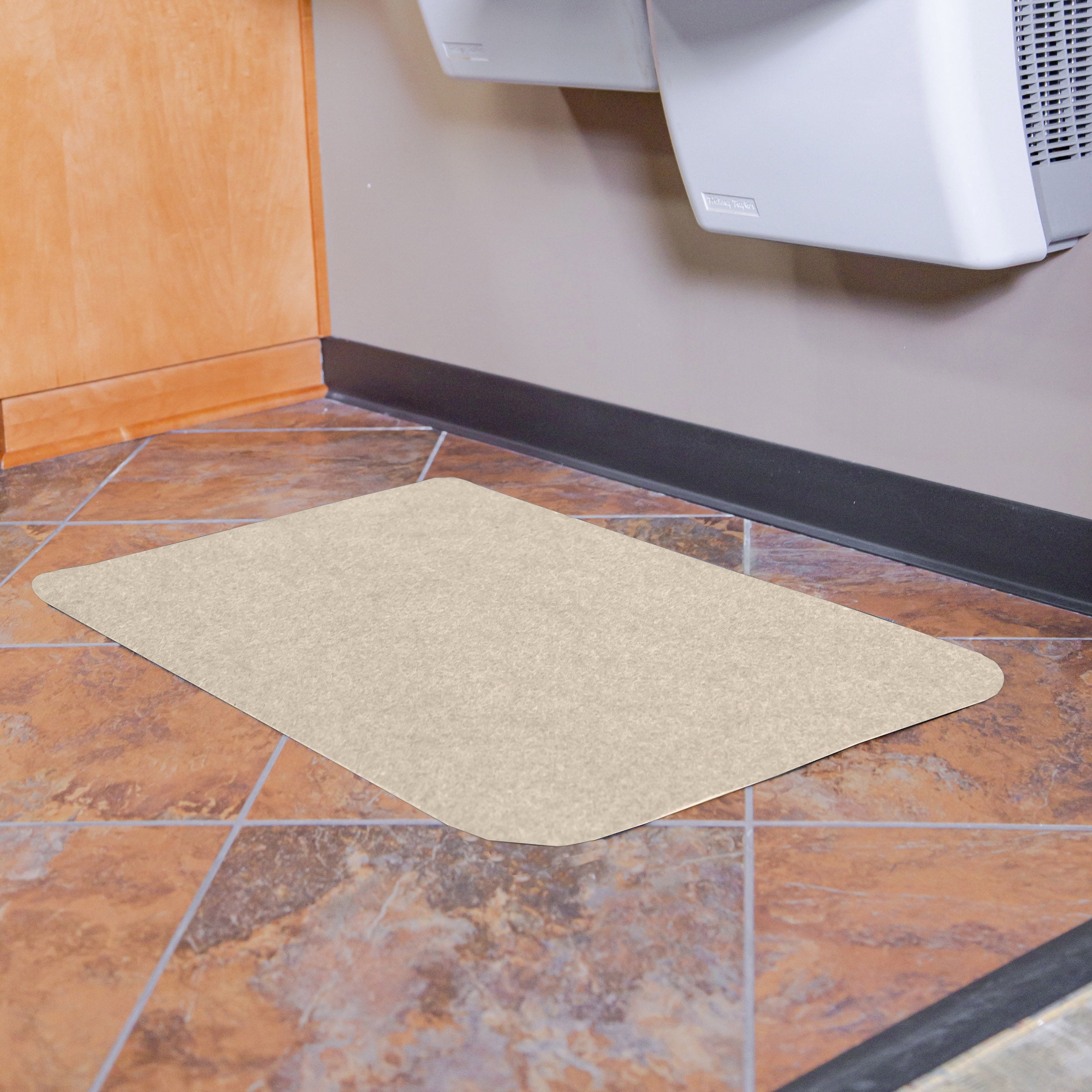 G-Floor Drip & Dry 29" x 44" Absorbent Vinyl Kennel Mat, Tan