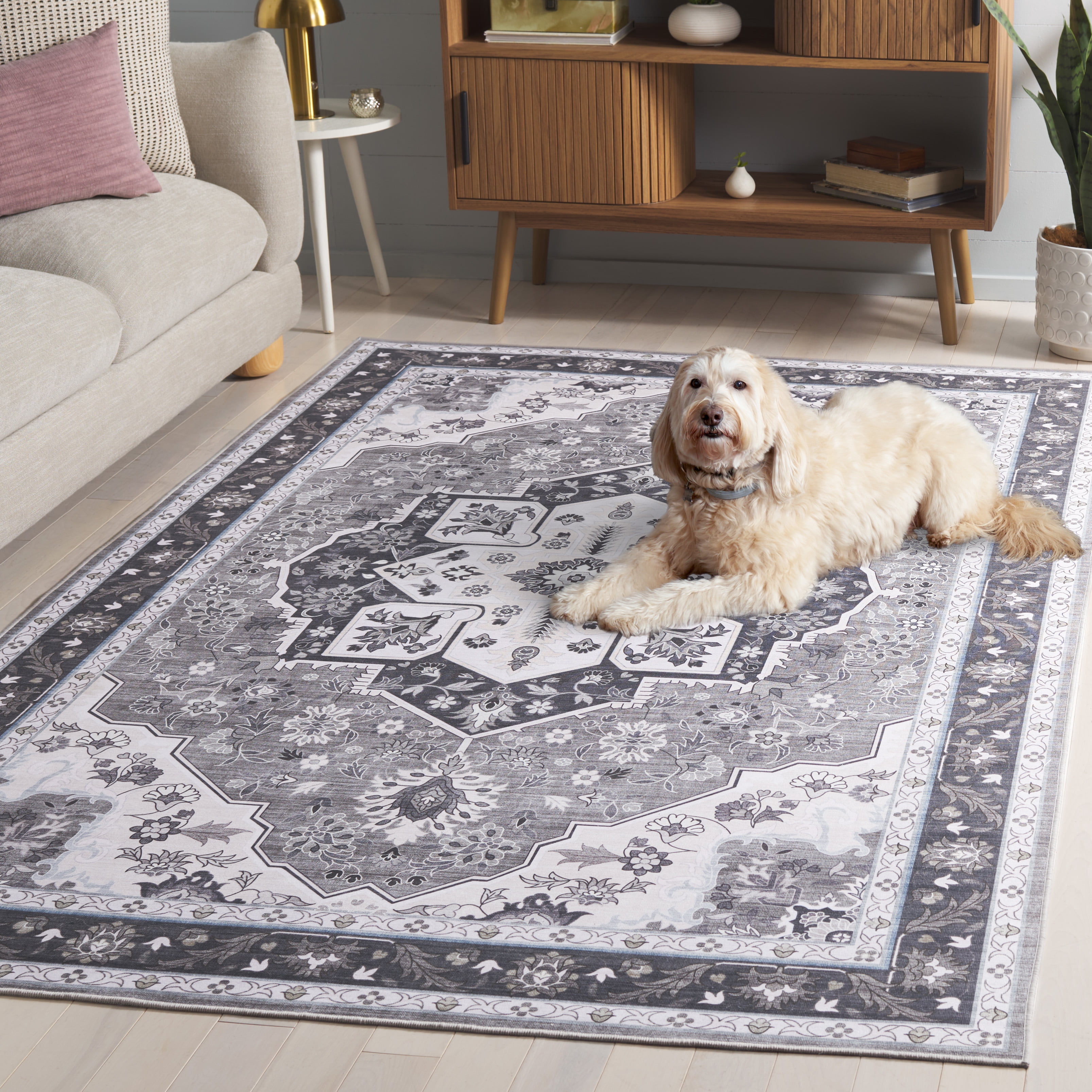 SAFAVIEH Tucson Luvina Oriental Machine Washable Area Rug, Olive/Ivory, 4' x 6'