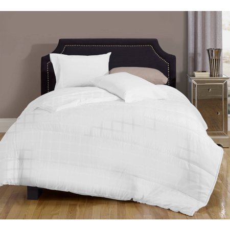 Canada's Best Down Alternative Comforter: Multiple Warmth Levels