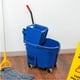 thumbnail image 3 of Cubeta Exprimidora Rubbermaid WaveBrake Azul, 3 of 3