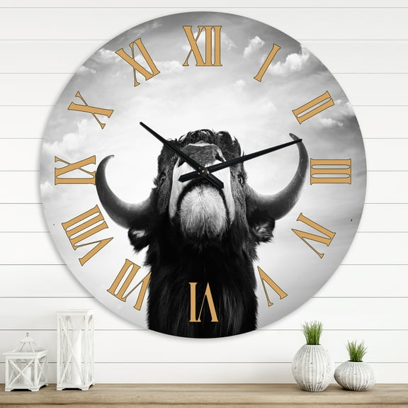 Designart 1 in Quartz Farmhouse Wall Clock