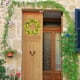 thumbnail image 5 of Flores artificiales, plantas artificiales, decoración de 15 pulgadas con hojas verdes y corona, corona colgante de primavera y verano, corona floral artificial para puerta de entrada, pared, ventana,, 5 of 9