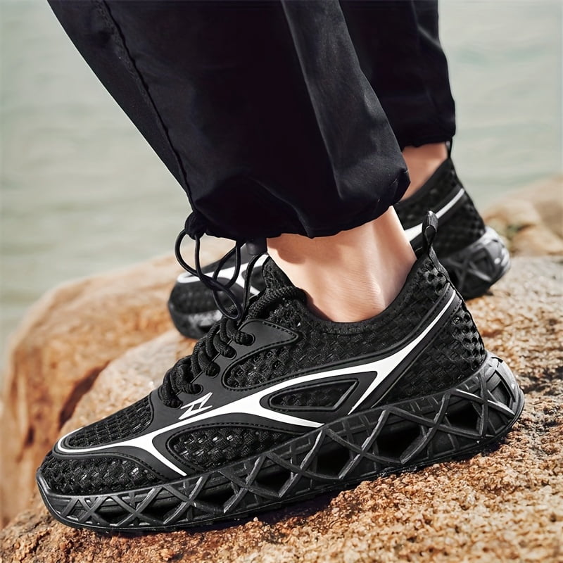 Men's Large Size Low-Top Lace-Up Hiking Shoes, Water Wading Quick-Dry Mesh Sneakers,for Teens, Outdoor Running Shoes  Breathable Hollow-Out Net Sports Shoes