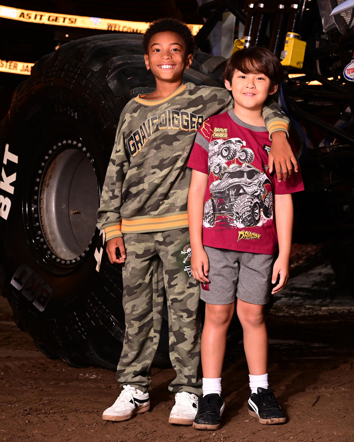 Monster Jam Boys Sweatshirt & Joggers 2-Piece Set photo 6